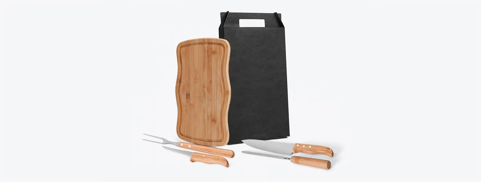 KIT PARA CHURRASCO EM BAMBU / INOX TÁBUA ARREDONDADA 5 PÇS